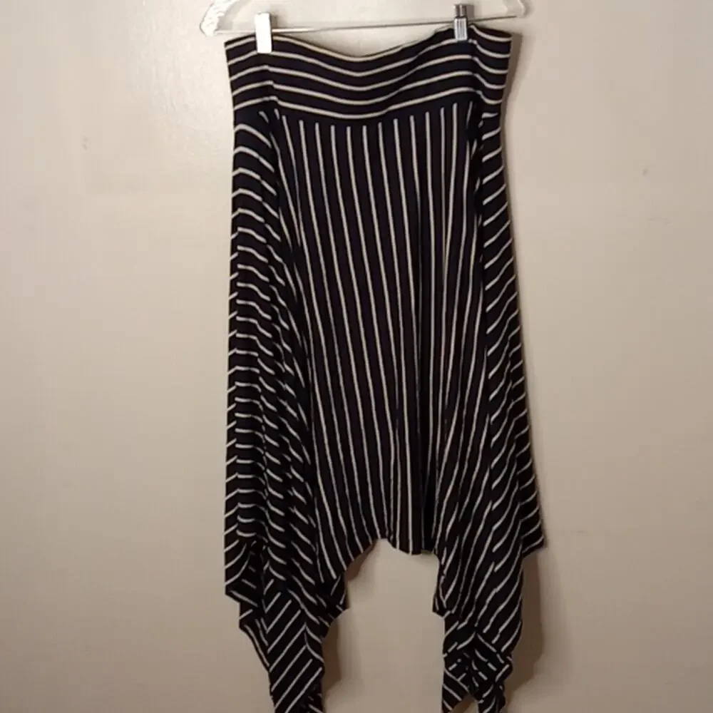 CAbi this skirt
